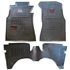 Alfombra Habitaculo Toyota Hilux Doble Cabina ---2005